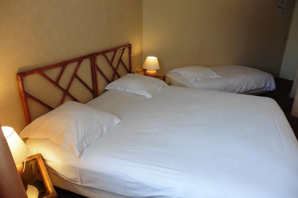Hotel De L'Orme, Akena エヴルー エクステリア 写真